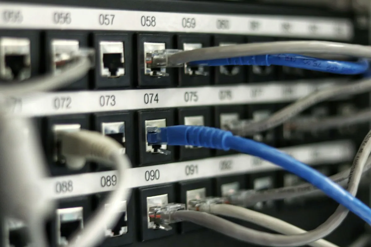 راه‌اندازی سیستم‌های پشتیبان‌گیری خودکار و بازیابی فاجعه (Disaster Recovery)